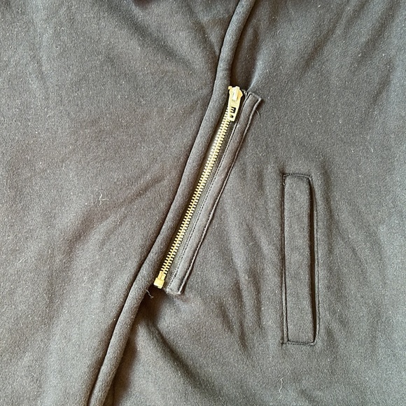 Blank NYC Asymmetrical Zip Up Sweatshirt Fleece - Picture 8 of 11